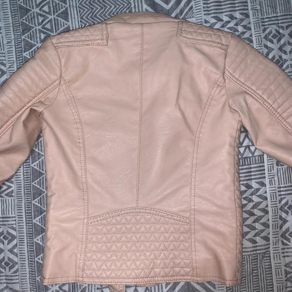 Blush pink leather jacket. - Picture 2 of 11